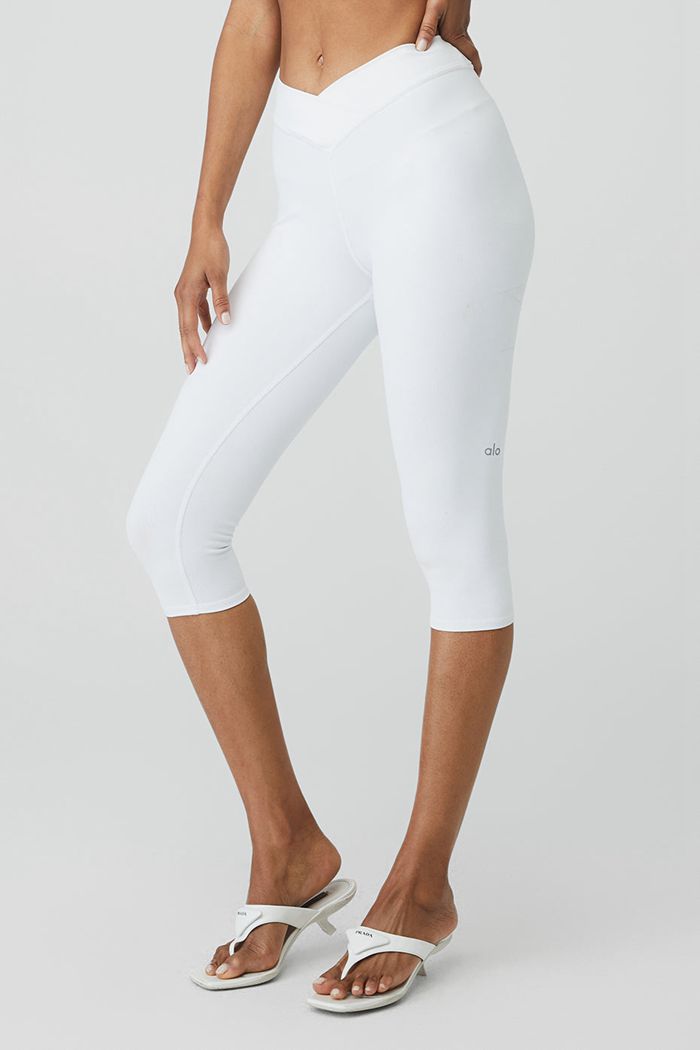 Pantalones Alo Yoga Airbrush V-Cut Define Capri Mujer Blancos | 520693DBQ